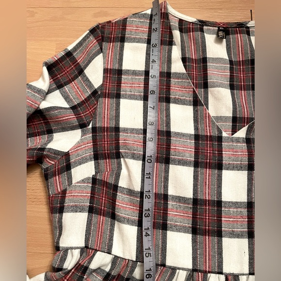 NWOT Plaid Tiered Long Sleeve Dress - Picture 2 of 8
